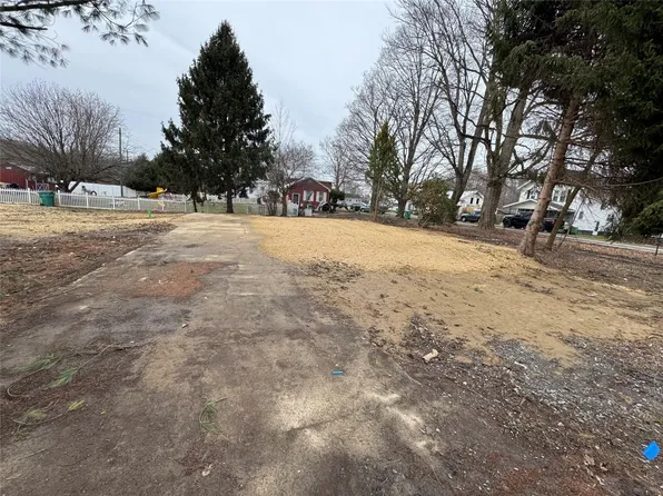 606 Washington St, Conneautville, PA 16406