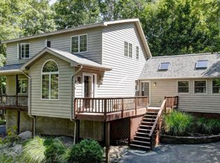 (Undisclosed Address), Greentown, PA 18426