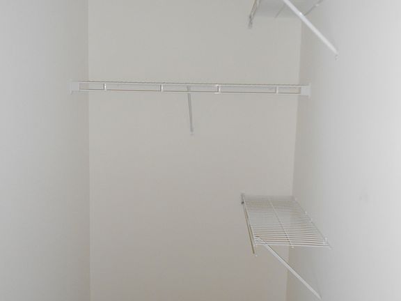 2nd Bedroom Closet