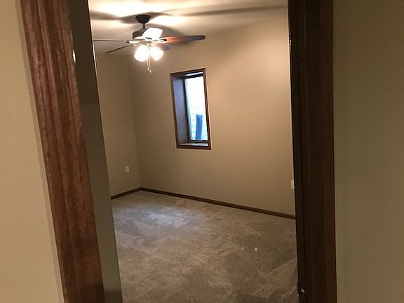 3rd image of 5610 Eastbrooke Dr Unit 4