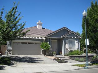 1325 Birdie Dr, Windsor, CA 95492