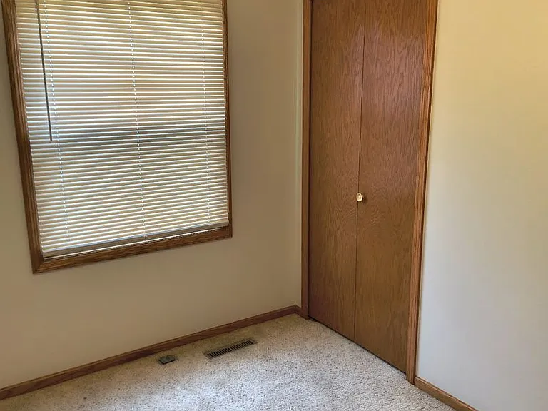 1250 Silverwood Ct — Photo 15