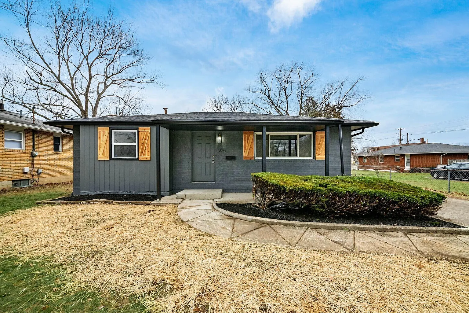 3594 E Deshler Ave photo 1