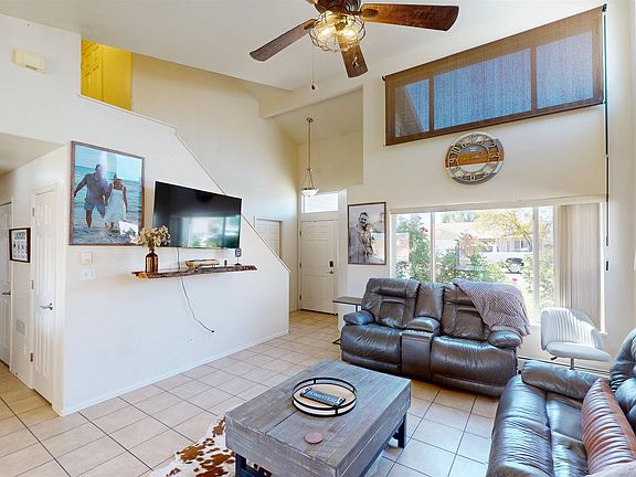 5th image of 336 Catkin St