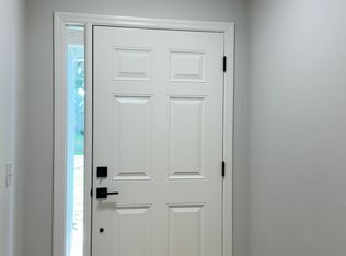 2657 Grand Island Shores Rd APT 1, Eustis, FL 32726