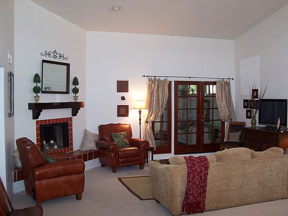 Spacious Living Room