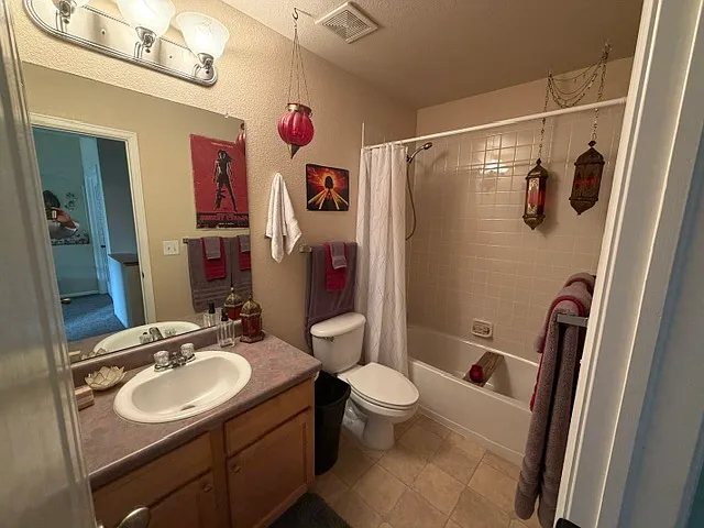 230 Carina Cir #104 — Photo 15