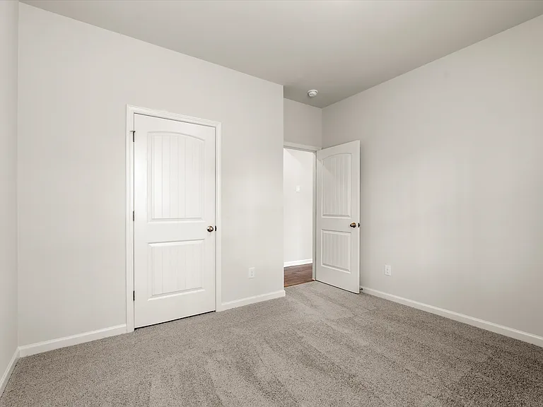 365 Belmont Dr — Photo 12