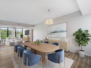 3710 Whitehall Dr APT 203, West Palm Beach, FL 33401