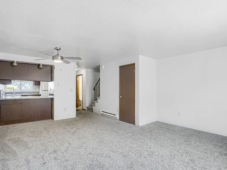 6911 Rainier Dr #3 — Photo 4