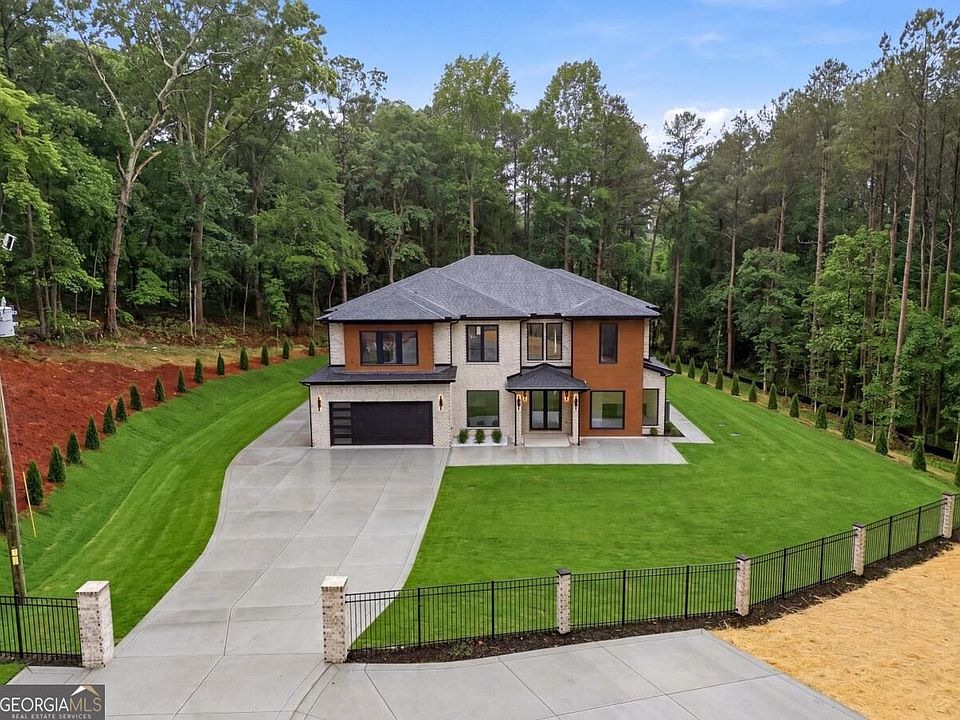 1st image of 1563 Whitley Rd
