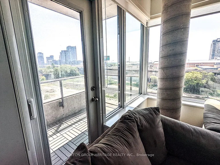55 E Liberty St #609 — Photo 8