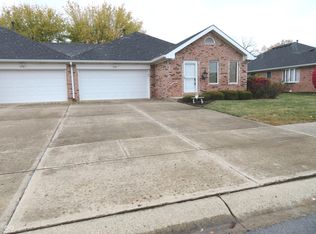 212 Hamilton St, Brownsburg, IN 46112