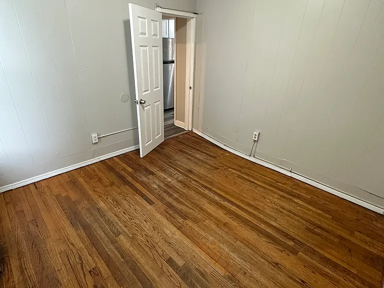 150 Plymouth St #1 — Photo 16