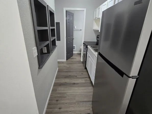 4187 Sunset Dr APT 3, Osage Beach, MO 65065