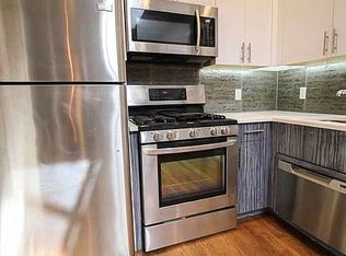 218 Himrod St #2B, Brooklyn, NY 11237