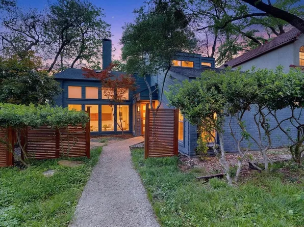 925 Easton Pl, Dallas, TX 75218