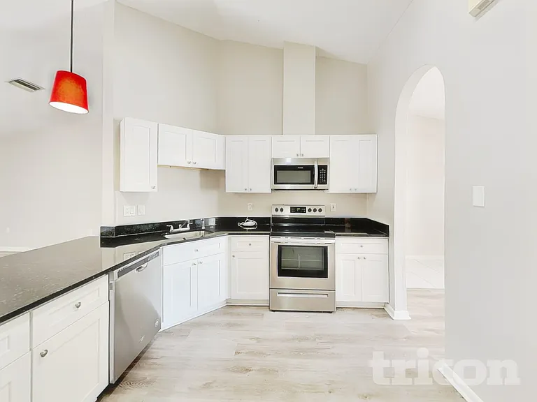 12352 Wasatch Ct — Photo 7