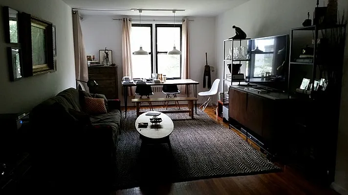 Rented by Cohen Smith Chang LLC | media 9