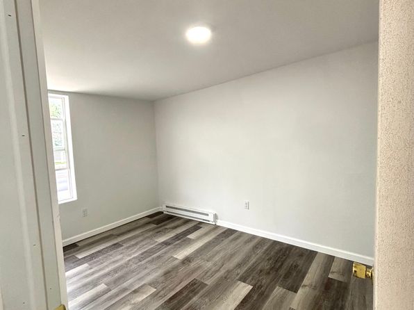 227-229 E Catawissa St #227B