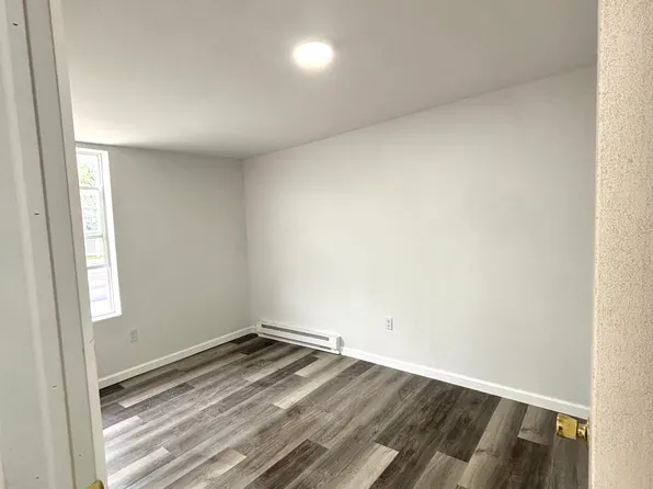 227-229 E Catawissa St #227B, Nesquehoning, PA 18240