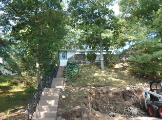 131 Grove St, West Roxbury, MA 02132