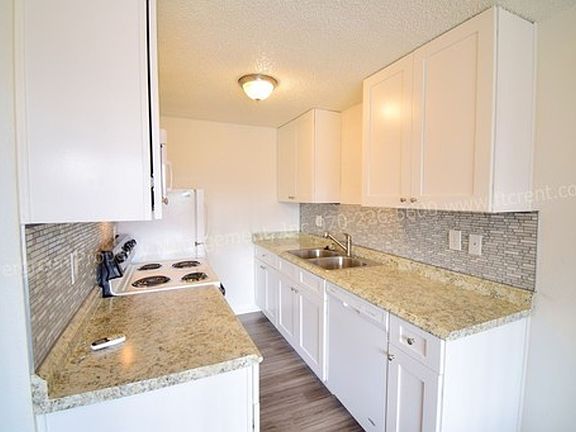4th image of 824 N Garfield Ave #39