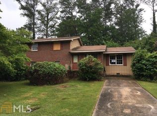 8281 Holly Dr, Jonesboro, GA 30238