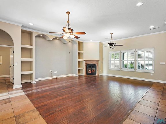 5th image of 1530 La Vina Cir