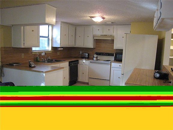 4th image of 8505 Fathom Cir #B