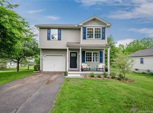 13 Pheasant Hill Dr, Enfield, CT 06082