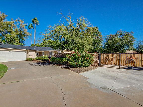 4th image of 5712 W Loma Ln