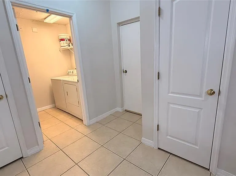 7129 Red Lantern Dr — Photo 16