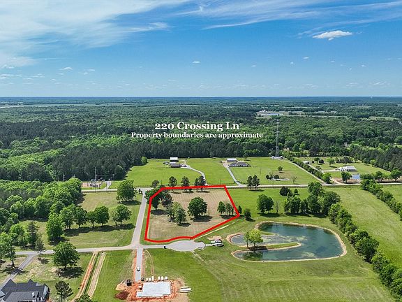 5th image of 220 Crossing Ln
