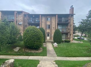 15818 Orlan Brook Dr #1B, Orland Park, IL