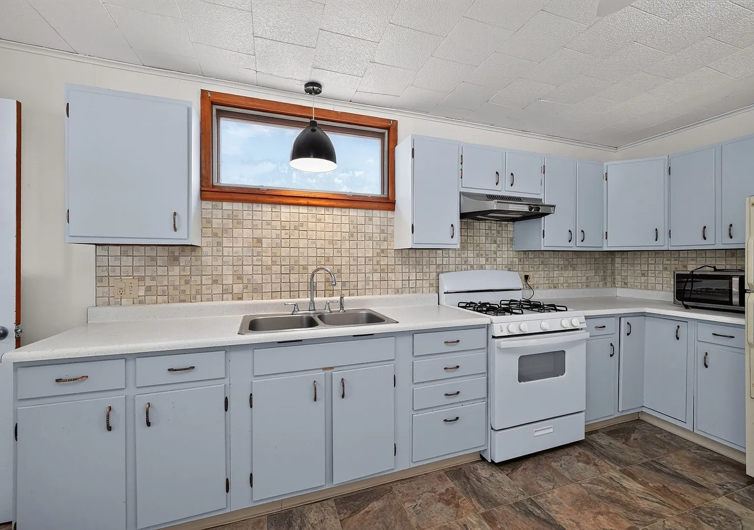 Charming 2BR House in Hornell — Photo 4