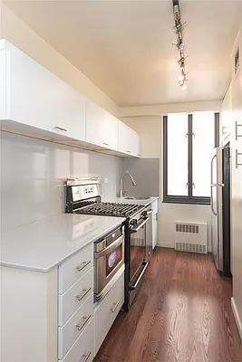 Rented by Engel & Völkers New York City | media 5