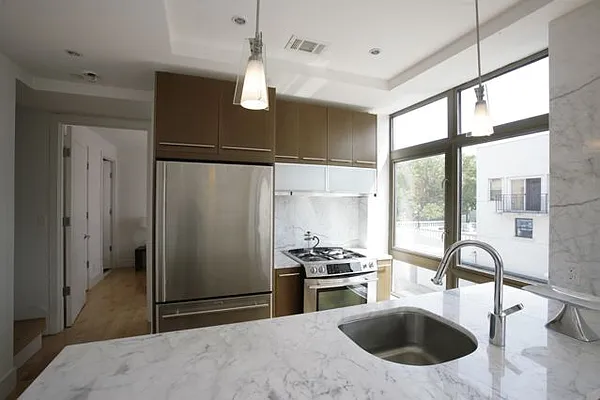 Sold by Garfield Realty  | media 17