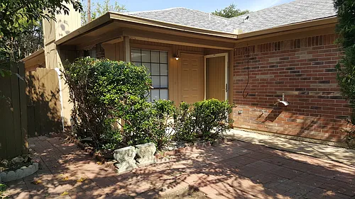 4517 Compass Ct Photo 1
