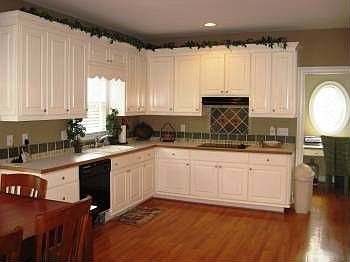 2nd image of 3506 Pinemont Dr