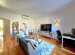 2037 26th St #1, Astoria, NY 11105