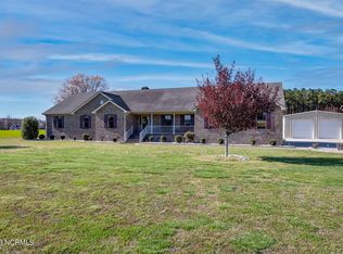 689 Lake Rd, Hertford, NC 27944