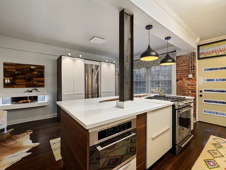4436 Mill St #1 — Photo 3