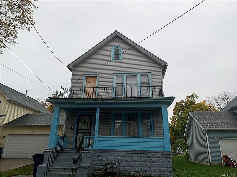 2nd image of 42 Kane St