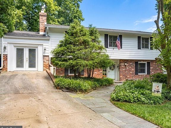 2nd image of 11408 Orleans Way