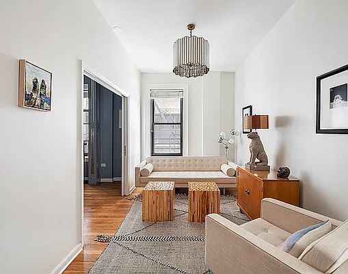 5th image of 255 W 108th St APT 4A