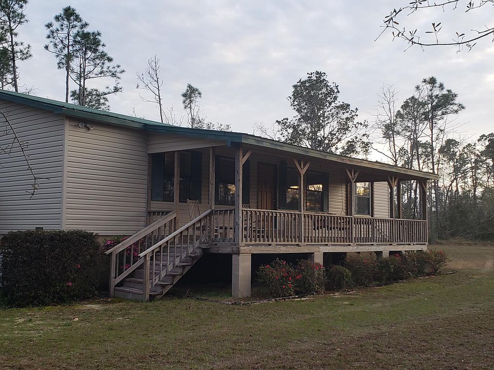 1st image of 876 Jefferson Ave
