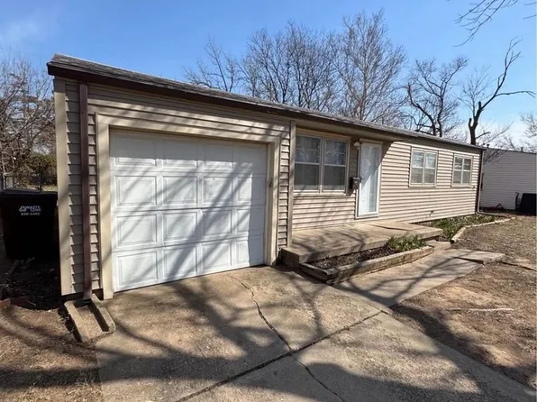 2338 S Dellrose Ave, Wichita, KS 67218