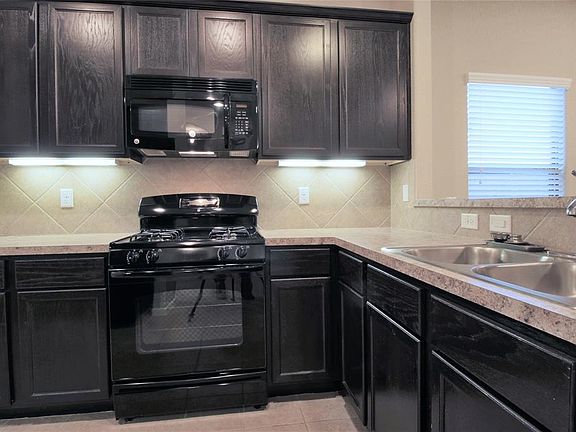 4th image of 18412 Sunrise Oaks Ct