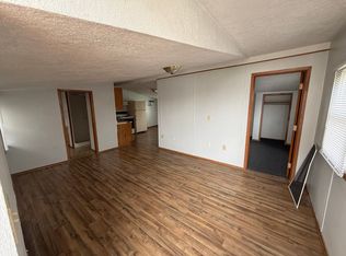 210 S 18th St APT 3, Elwood, IN